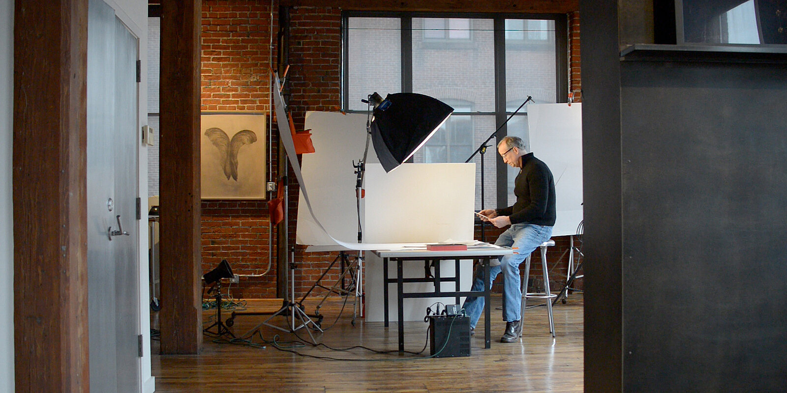 Porträt des Künstlers © Riley Brummett Porträt des Künstlers © Riley Brummett