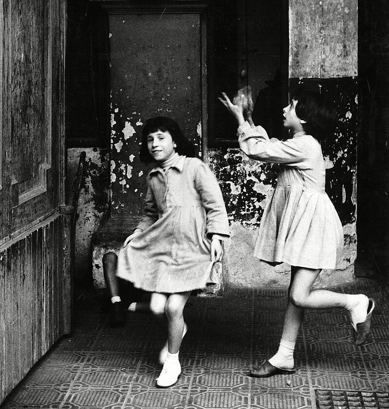 Herbert List, Girls playing in a Passageway, Naples, Italy, 1959 Herbert List, Girls playing in a Passageway, Naples, Italy, 1959