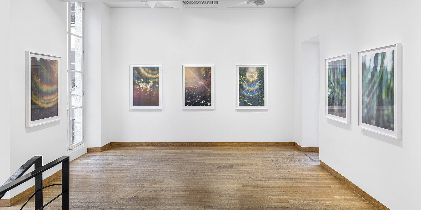 Vie d'installation, Thomas Brummett - This Shimmering World, Galerie Karsten Greve Paris, 2021. Photo: Nicolas Brasseur